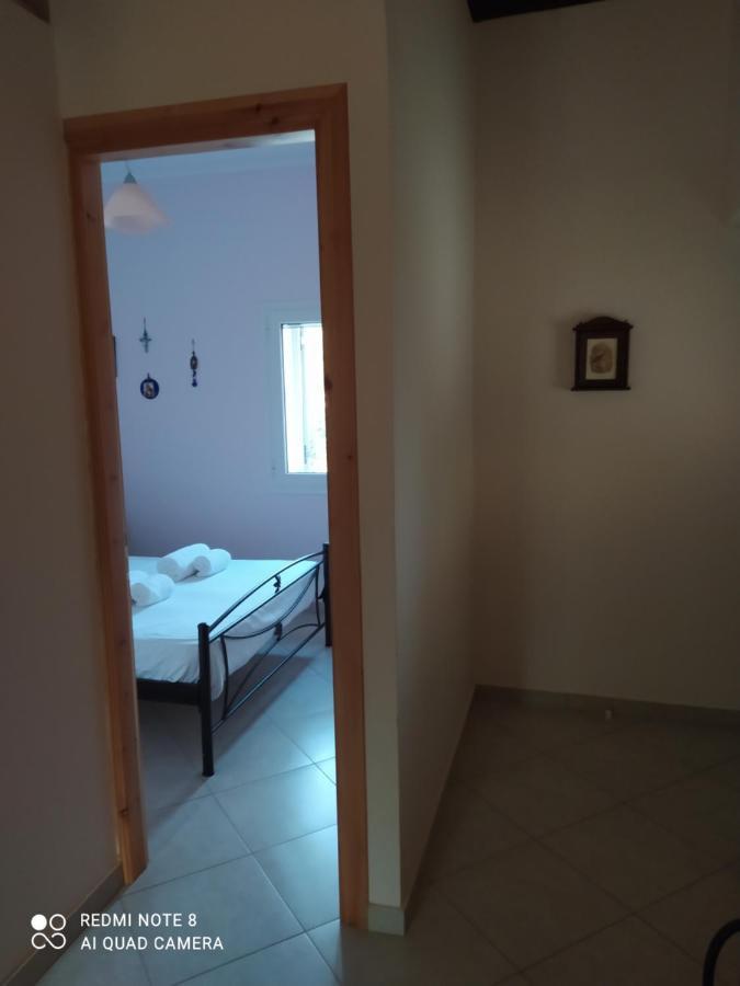 Ozena Countryside Apartment Vromonérion Esterno foto